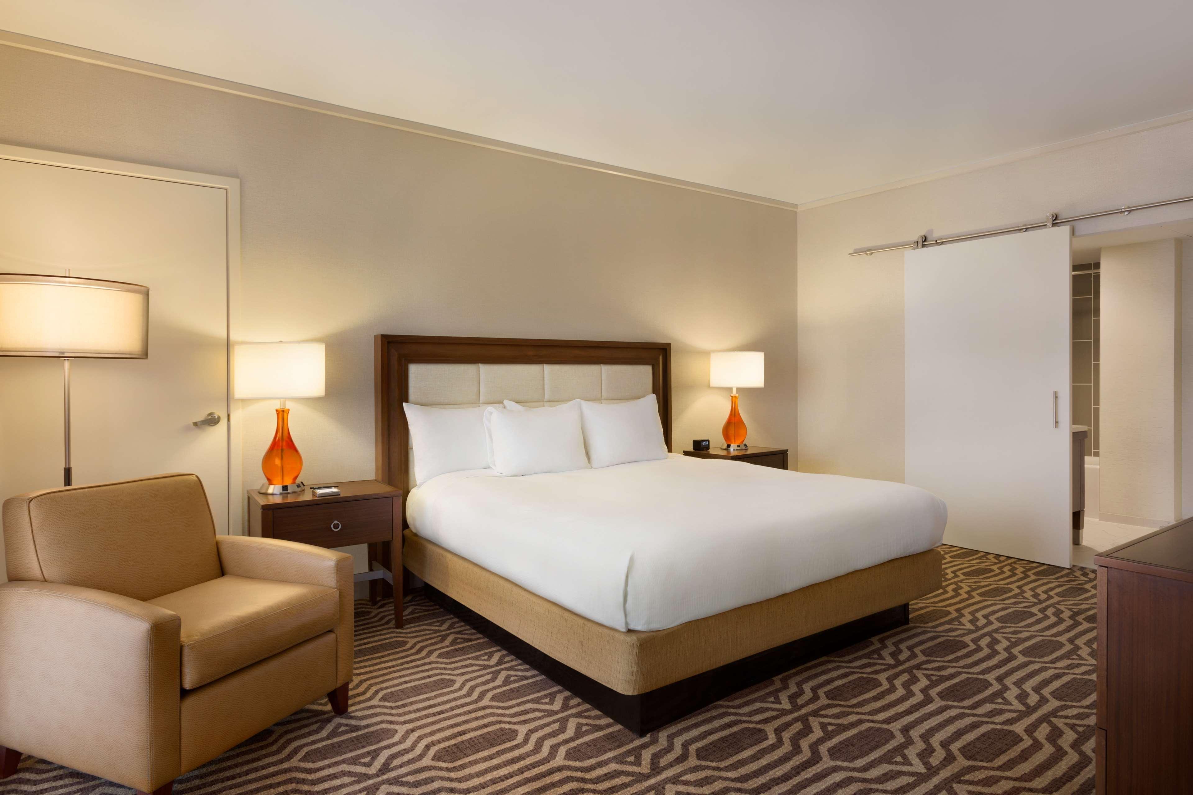 Hotel Hilton Boston Dedham Zewnętrze zdjęcie