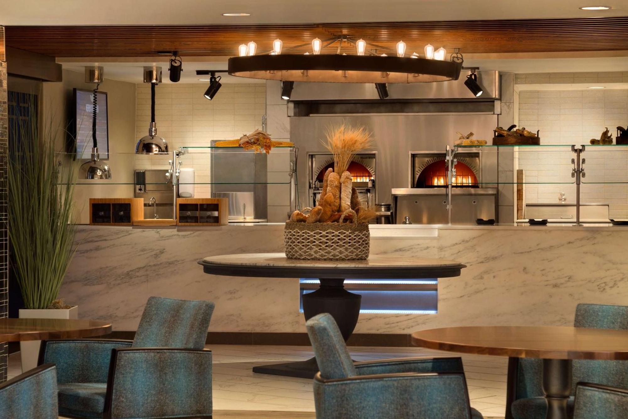 Hotel Hilton Boston Dedham Zewnętrze zdjęcie